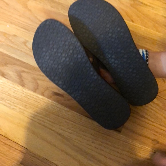 Brown Reef flip-flops - Picture 3 of 3